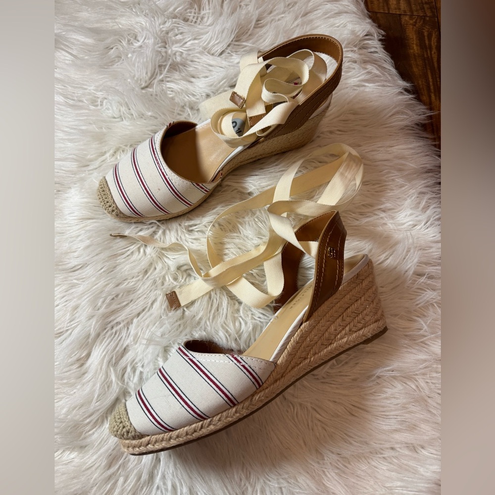 Tommy Hilfiger Cream and Red Striped Wedges